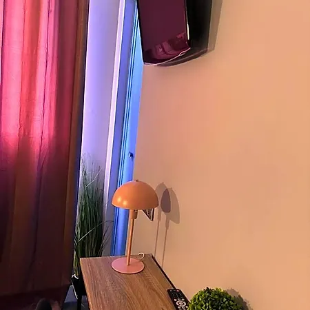 Отель Astrid